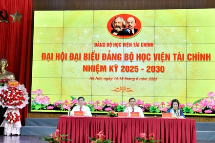 Đảng bộ Học viện Tài chính tổ chức Đại hội nhiệm kỳ 2025-2030 với phương châm “Đoàn kết, kỷ cương, đổi mới, sáng tạo, phát triển”. (Ảnh: ĐĂNG KHOA)