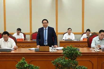 Thủ tướng Chính phủ Phạm Minh Chính chủ trì làm việc với các Ban Thường vụ Thành ủy Hải Phòng và Tỉnh ủy Quảng Ngãi. (Ảnh: TRẦN HẢI)