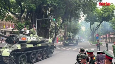 Hé lộ dàn khí tài quân sự xuất hiện trong lễ diễu binh
