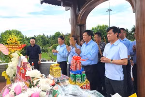 Một góc dự án mở rộng cao tốc bắc-nam phía đông, La Sơn-Hòa Liên. (Ảnh: Lan Hương)