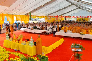 Quang cảnh Đại lễ cầu siêu tri ân các Anh hùng liệt sĩ tại Bến tàu không số K15.