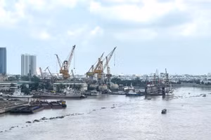 Hải Phòng hiện quản lý hệ thống đường thủy nội địa với hoạt động đa dạng. (Ảnh minh họa: XUÂN TRƯỜNG)