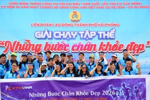Giải chạy tập thể “Những bước chân khỏe đẹp” được đông đảo cán bộ, đoàn viên, người lao động tại các khu công nghiệp trên địa bàn thành phố Hải Phòng quan tâm, tham gia.