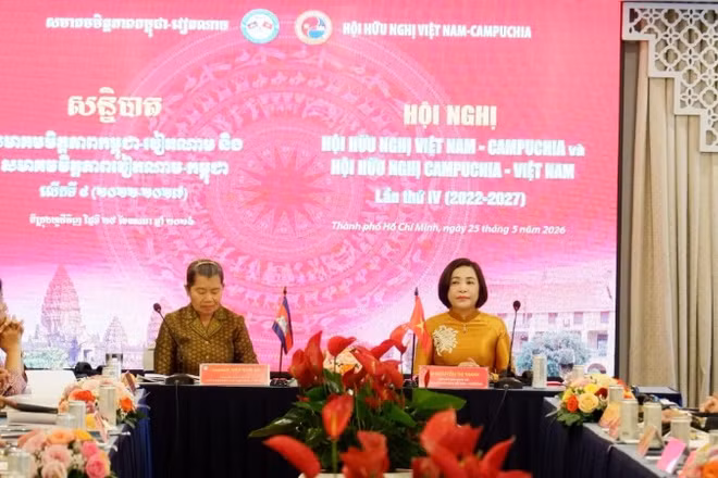 Quang cảnh hội nghị.