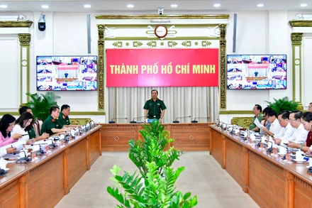 Quang cảnh phiên họp. (Ảnh: HỮU TÂN).