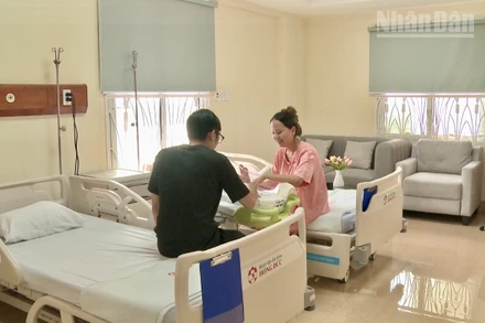 Xu hướng điều trị gắn với sức khỏe tinh thần tại Bệnh viện đa khoa Hồng Đức 2.