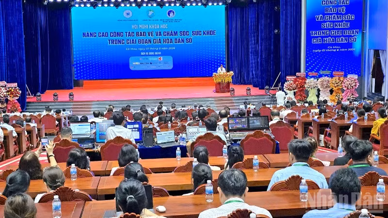 Quang cảnh tại hội nghị.
