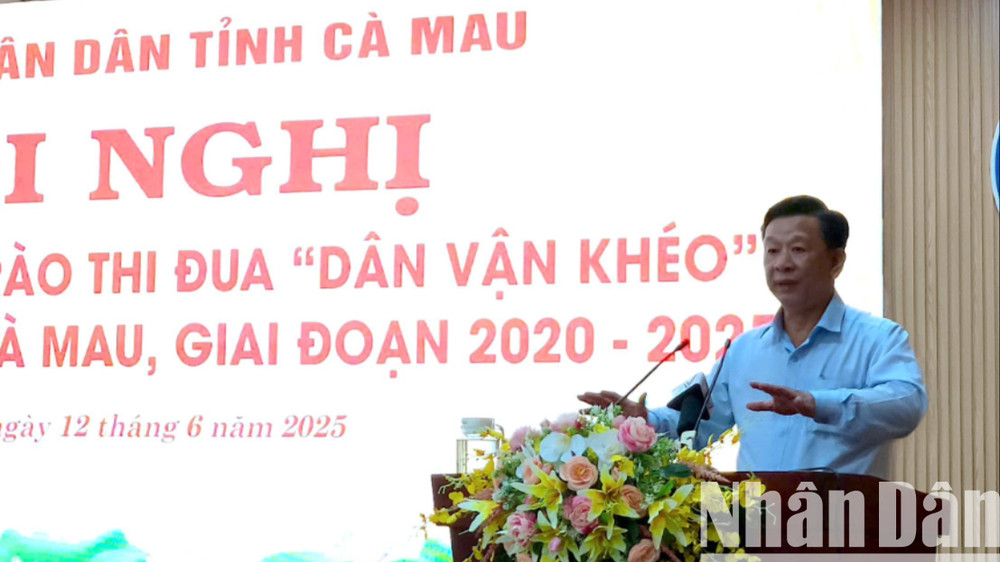 Trưởng Ban Tuyên giáo và Dân vận tỉnh Cà Mau Hồ Trung Việt phát biểu tại Hội nghị tổng kết. dan-van-kheo-4-4806.jpg