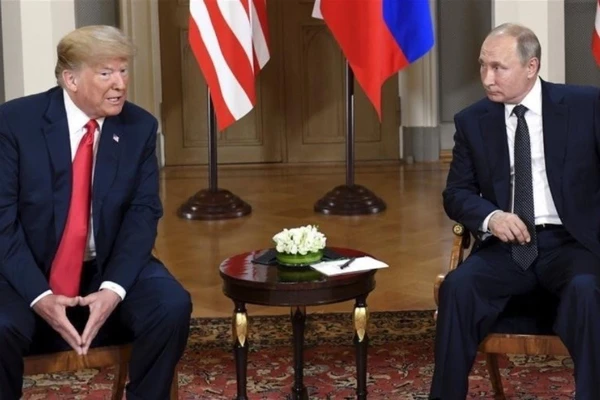 Tổng thống Mỹ Donald Trump và Tổng thống Nga Vladimir Putin tại một sự kiện ở Helsinki năm 2018. (Ảnh: Tân Hoa xã)