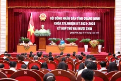 Quang cảnh Kỳ họp Hội đồng nhân dân tỉnh Quảng Ninh khóa XIV, nhiệm kỳ 2021-2026.