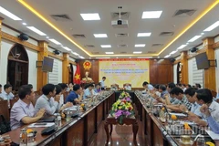 Toàn cảnh buổi làm việc.