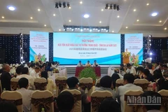 Toàn cảnh hội nghị.