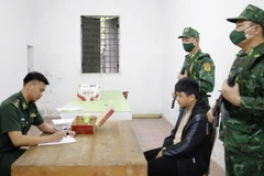 Đối tượng Nguyễn Anh Tuấn tại Đồn Biên phòng cửa khẩu quốc tế Móng Cái.