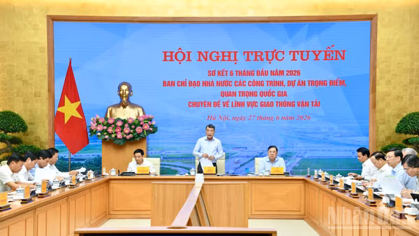 Thủ tướng Chính phủ Lê Minh Hưng chủ trì hội nghị. (Ảnh: Thanh Giang)