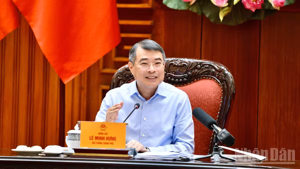 Thủ tướng Chính phủ Lê Minh Hưng phát biểu ý kiến kết luận cuộc họp. (Ảnh: THANH GIANG)