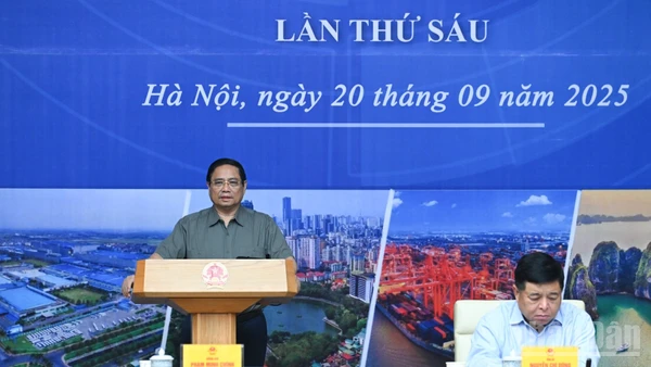 Thủ tướng Chính phủ Phạm Minh Chính chủ trì Hội nghị Hội đồng điều phối vùng Đồng bằng sông Hồng lần thứ sáu. (Ảnh: Trần Hải)