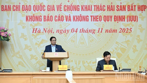 Thủ tướng Chính phủ Phạm Minh Chính chủ trì Phiên họp lần thứ 20 của Ban Chỉ đạo Quốc gia về IUU. (Ảnh: Trần Hải)