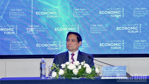 Thủ tướng Phạm Minh Chính tiếp các doanh nghiệp hệ sinh thái Trung tâm Tài chính quốc tế tại Việt Nam. (Ảnh: Thanh Giang)