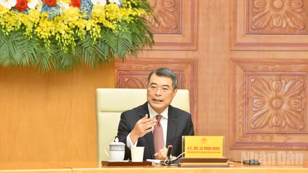 Thủ tướng Chính phủ Lê Minh Hưng phát biểu ý kiến tại buổi làm việc với Đoàn doanh nghiệp cấp cao Hội đồng Kinh doanh Hoa Kỳ-ASEAN (USABC). (Ảnh: THANH GIANG)