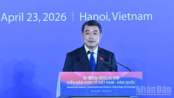 Thủ tướng Chính phủ Lê Minh Hưng phát biểu ý kiến tại Diễn đàn Kinh tế Việt Nam-Hàn Quốc. (Ảnh: Trần Hải)