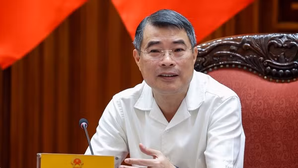 Thủ tướng Chính phủ Lê Minh Hưng phát biểu ý kiến tại cuộc họp. (Ảnh: VGP/Nhật Bắc)