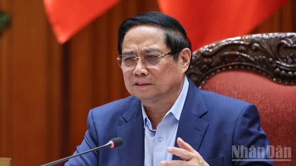 Thủ tướng Chính phủ Phạm Minh Chính phát biểu kết luận cuộc họp. (Ảnh: TRẦN HẢI)