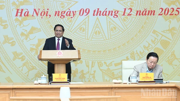 Thủ tướng Chính phủ Phạm Minh Chính chủ trì Phiên họp lần thứ 25 của Ban Chỉ đạo Quốc gia về IUU. (Ảnh: TRẦN HẢI)