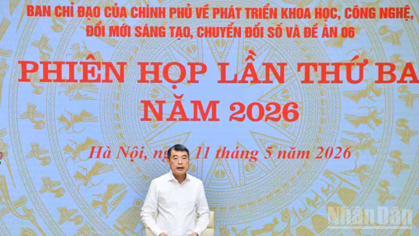 Thủ tướng Chính phủ Lê Minh Hưng chủ trì Phiên họp lần thứ ba Ban Chỉ đạo của Chính phủ về phát triển khoa học, công nghệ, đổi mới sáng tạo, chuyển đổi số và Đề án 06. (Ảnh: Thanh Giang)