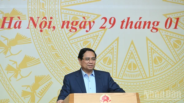 Thủ tướng Chính phủ Phạm Minh Chính phát biểu ý kiến kết luận Phiên họp. (Ảnh: TRẦN HẢI)