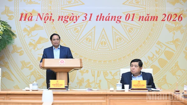 Thủ tướng Chính phủ Phạm Minh Chính phát biểu ý kiến tại Phiên họp lần thứ tư của Ban Chỉ đạo. (Ảnh: Trần Hải)