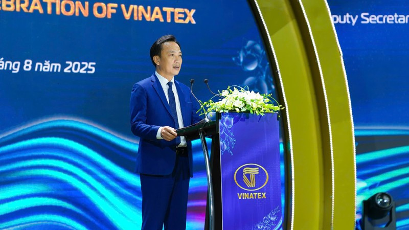 Phó Bí thư Đảng uỷ Chính phủ Lại Xuân Lâm phát biểu tại lễ kỷ niệm. 31.jpg