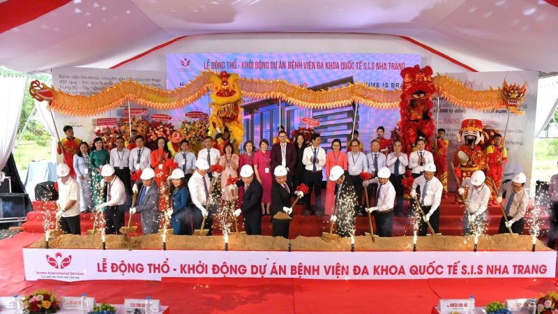 nghi thức khởi công bệnh viện đa khoa Quốc tế S.I.S Nha Trang.