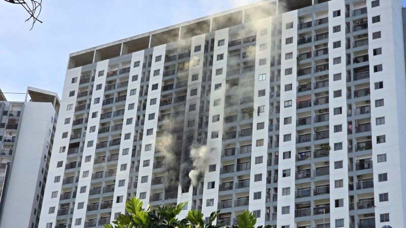 Hiện trường vụ cháy chung cư tại Nha Trang.