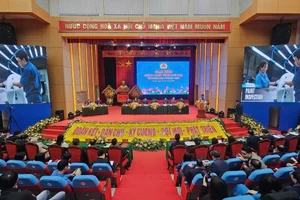 Toàn cảnh Đại hội Công đoàn tỉnh Phú Thọ. 