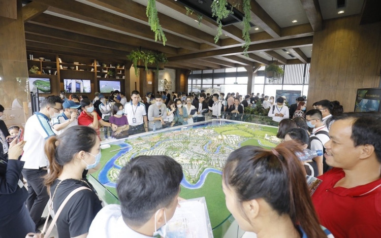 Trong xu hướng đầu tư BĐS đo thị đảo, việc tận dụng tối ưu đòn bẩy tài chính là phương thức được nhiều nhà đầu tư ưu tiên lựa chọn để đạt được hiệu quả đầu tư cao nhất.