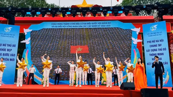 Các tiết mục biểu diễn đặc sắc tại chương trình. 