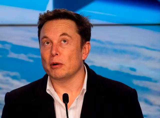 Tỷ phú Elon Musk, người có nhiều ý tưởng táo bạo từ việc đưa con người lên vũ trụ đến việc kết hợp con người và trí tuệ nhân tạo.