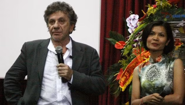 Patrick Chauvel giao lưu cùng khán giả tại LHP tài liệu quốc tế 2013.