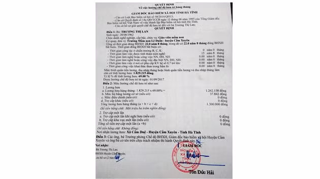 Quyết định hưởng mức lương hưu 1,3 triệu đồng/tháng của cô giáo Trương Thị Lan ở Hà Tĩnh khiến cộng đồng quan tâm.