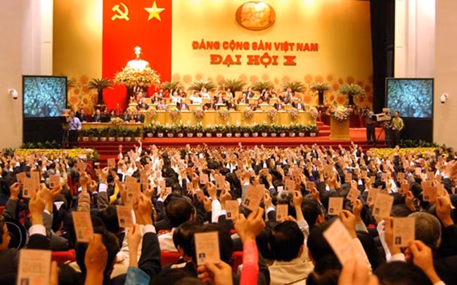 Đại hội đại biểu toàn quốc lần thứ X của Đảng diễn ra từ ngày 18 đến 25-4-2006 tại Hà Nội. Ảnh tư liệu