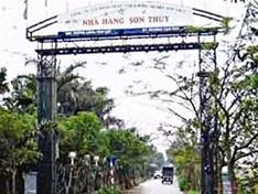 Nhà hàng Sơn Thủy.