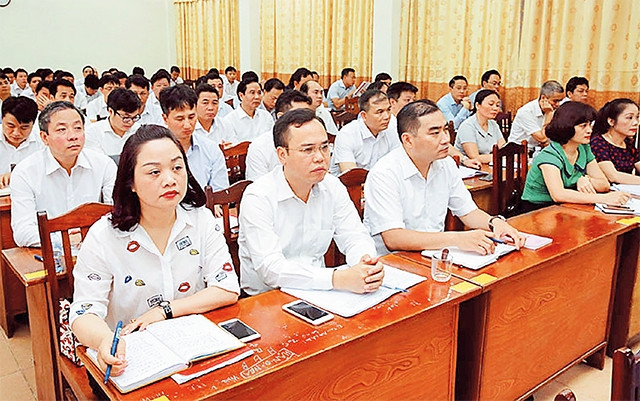 Một giờ lên lớp của học viên lớp đào tạo cán bộ nguồn quy hoạch Ban Chấp hành Ðảng bộ TP Hà Nội nhiệm kỳ 2020 - 2025. Ảnh: Thái Hiền
