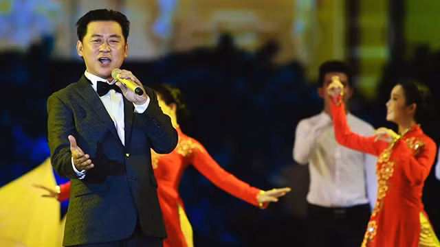 “Live - Concert Tâm”