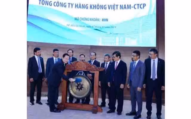 Cổ phiếu Vietnam Airlines chính thức lên sàn HOSE