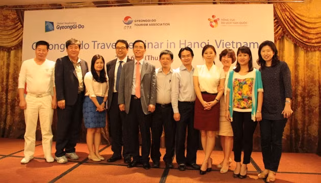 Các thành viên của chương trình.