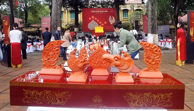 Bộ sản phẩm Thông điệp ngàn năm