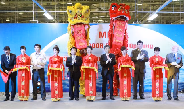 Cánh tà và cửa cho máy bay Boeing được sản xuất tại Việt Nam