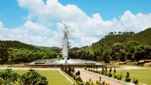 Ngã ba Đồng Lộc - ngã ba bất tử. 