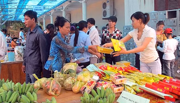 Chợ phiên tình nghĩa ở Trung tâm Giáo dục - Lao động xã hội Hải Phòng. 