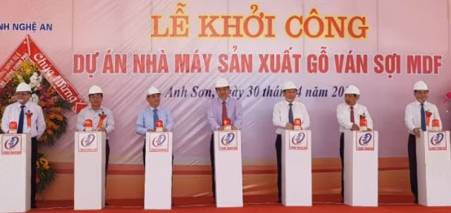 Lễ khởi công Dự án Nhà máy sản xuất gỗ ván sợi MDF.